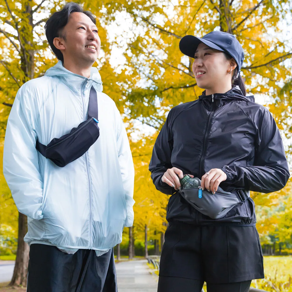 COMPACT POCKETABLE NYLON PARKA