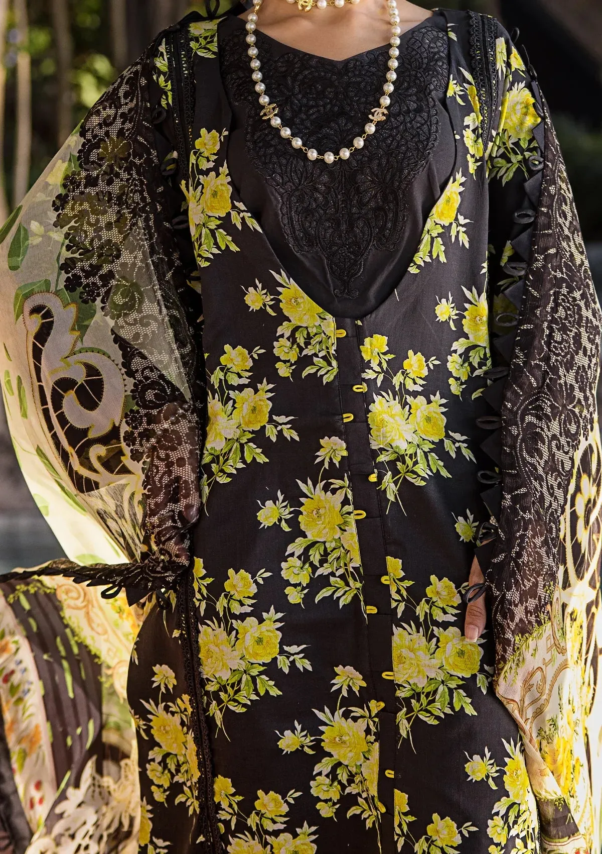 Elaf Embroidered Limited Edition Lawn Collection – ESL-06A ECLIPSED DREAM