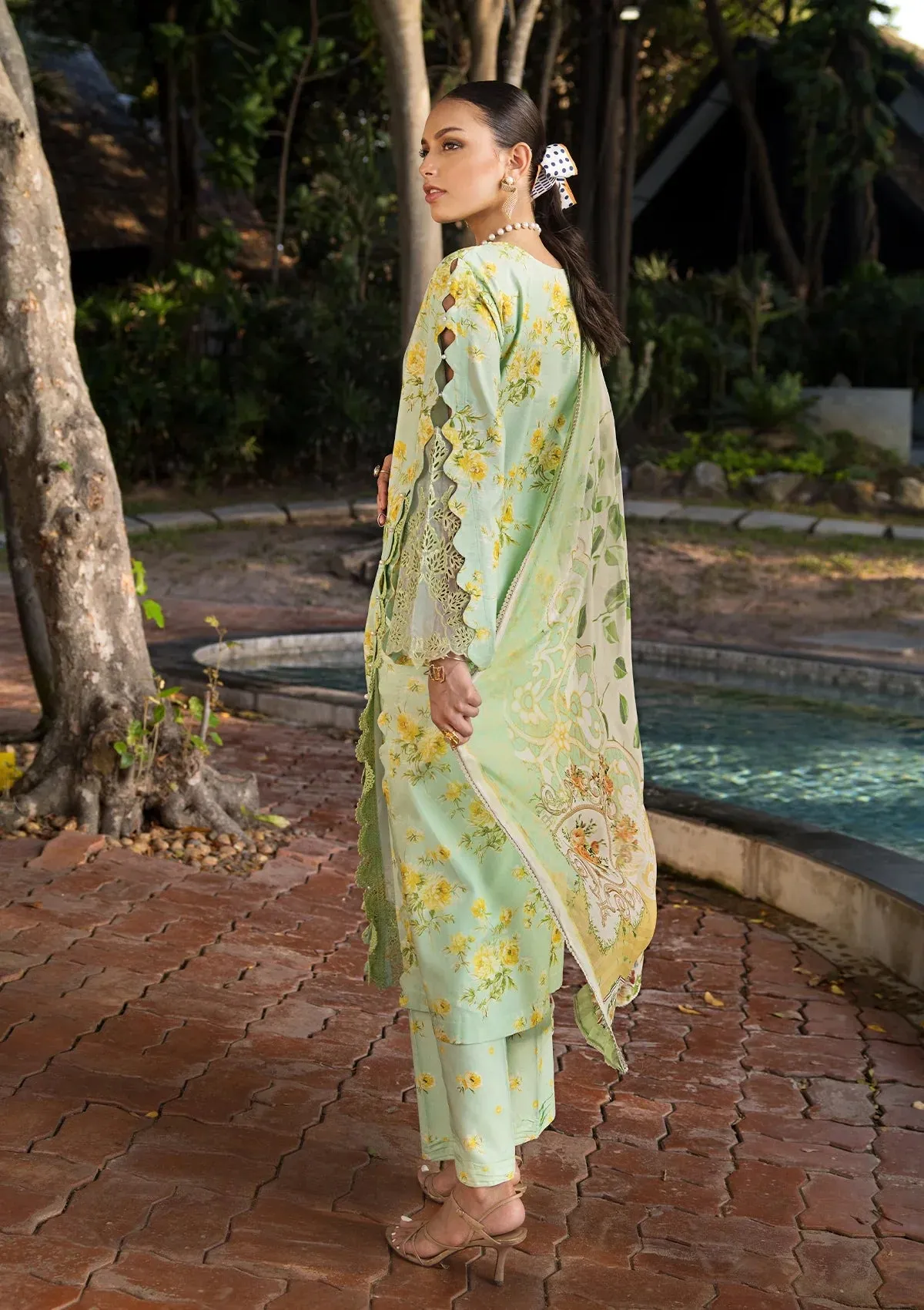 Elaf Embroidered Limited Edition Lawn Collection – ESL-06B MAJESTIC NOVA