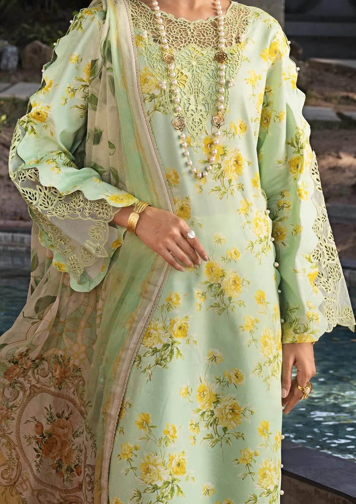 Elaf Embroidered Limited Edition Lawn Collection – ESL-06B MAJESTIC NOVA