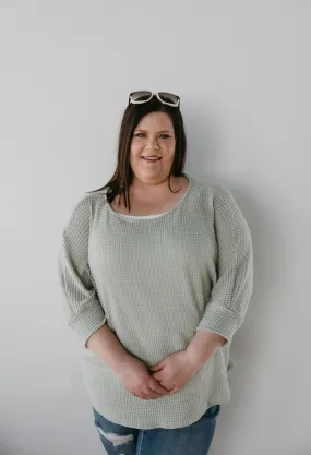 EXAGGERATED DOLMAN 3/4 SLEEVE BOAT NECK TEE