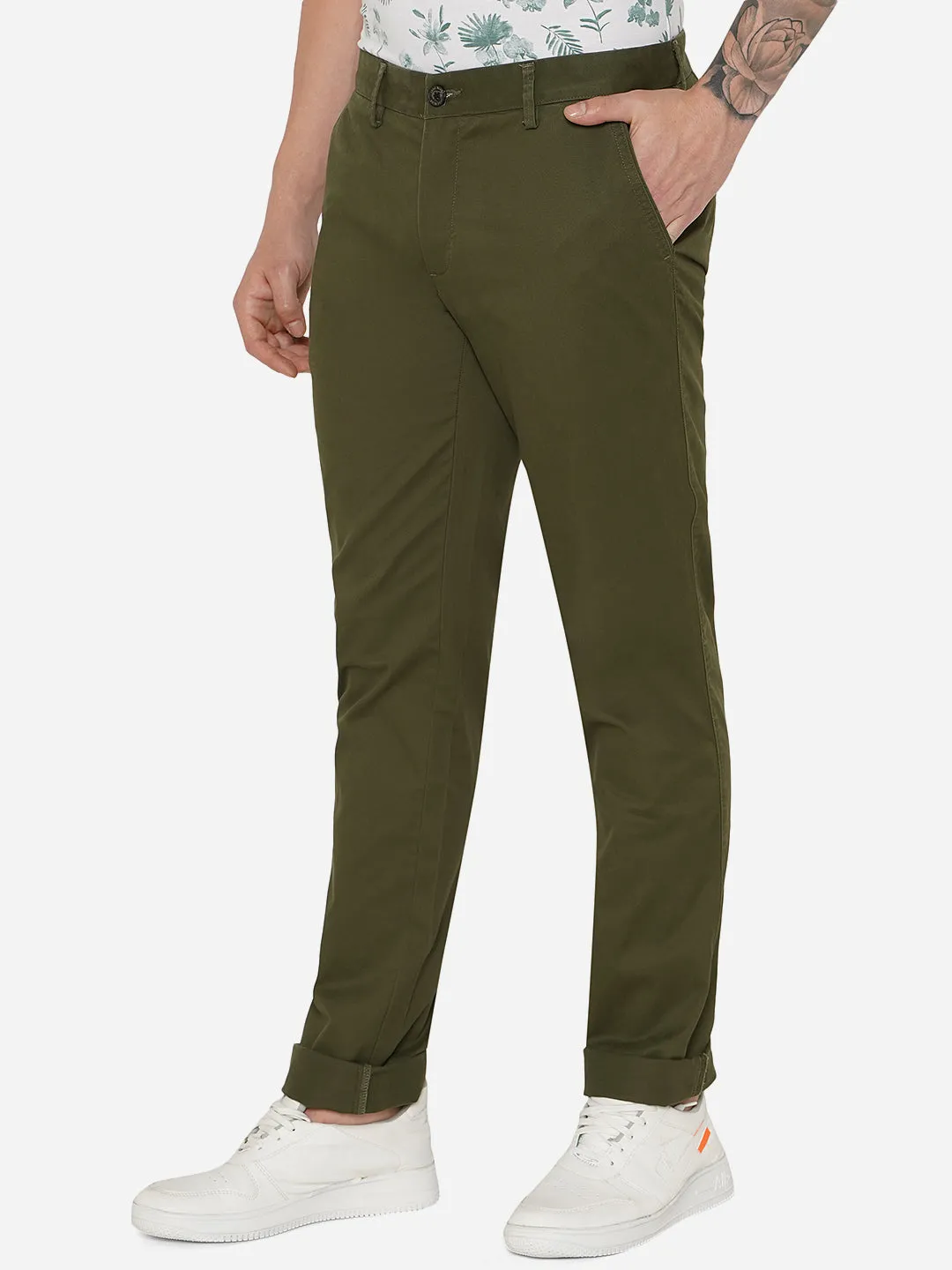 Light Olive Solid Uno Fit Casual Trouser | JadeBlue