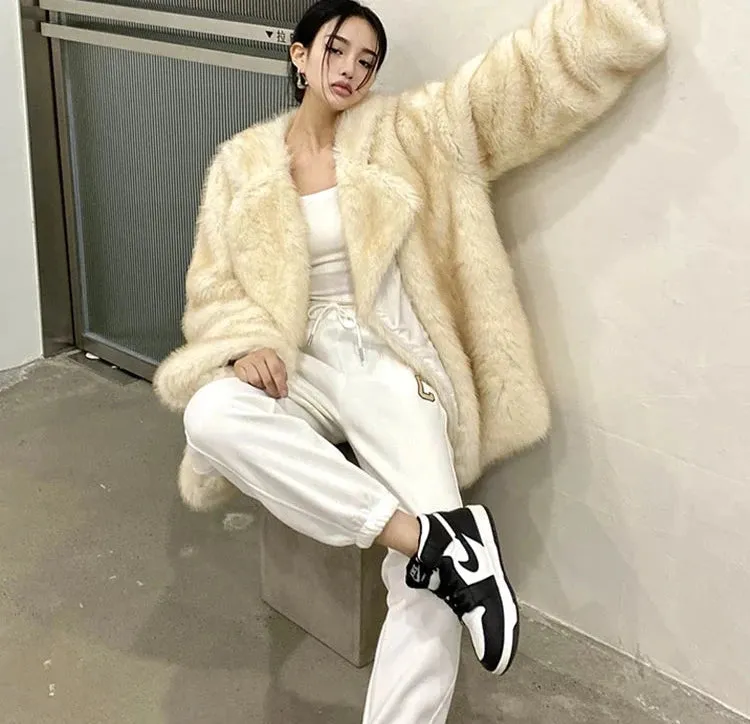 Luxurious Faux Fur Coat